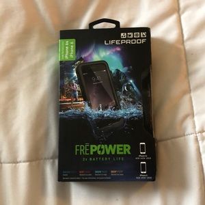 Lifeproof fre power charging phone case